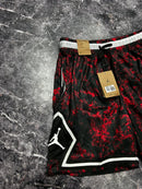 Short Jordan Diamond vermelho