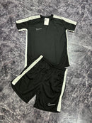 Conjunto Nike Dry Fit Preto