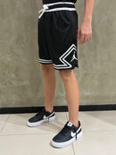 Short Jordan Diamond preto