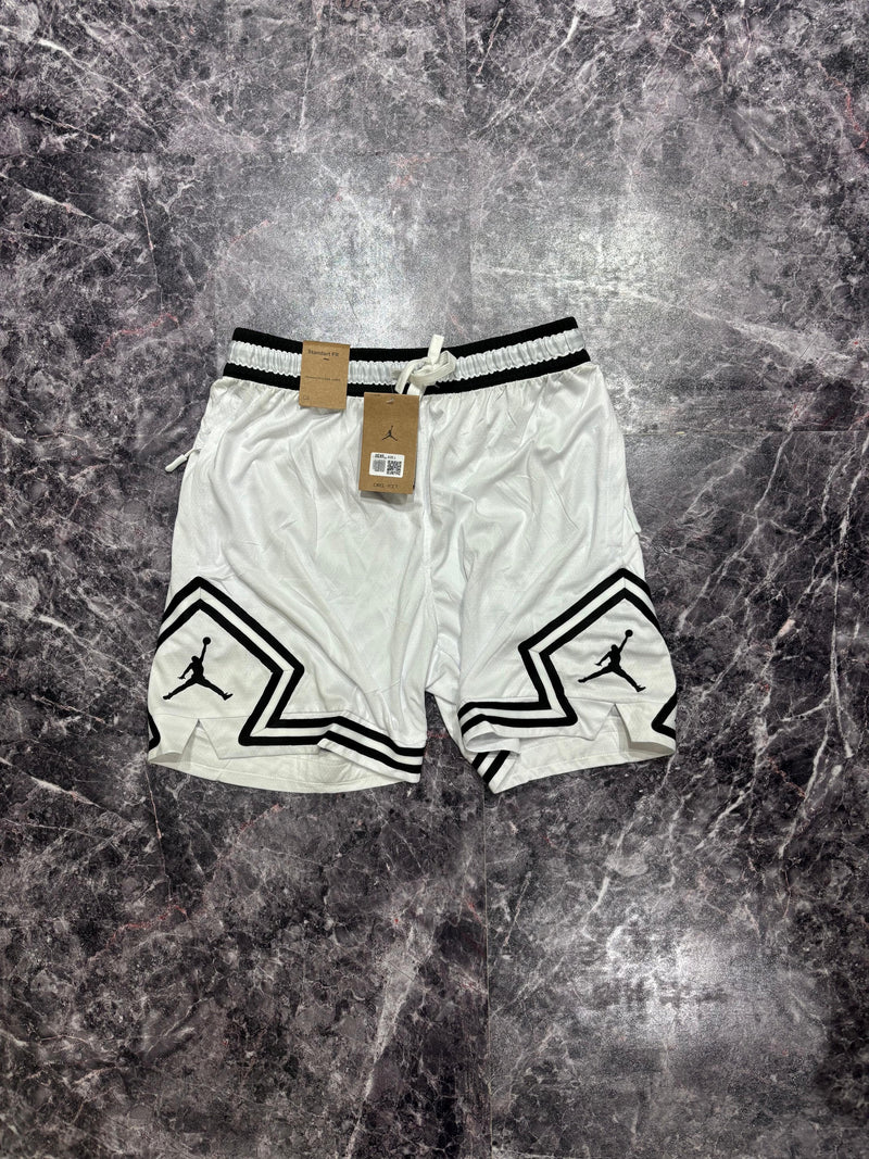 Short Jordan Diamond branco